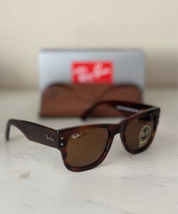 New Mega Wayfarer