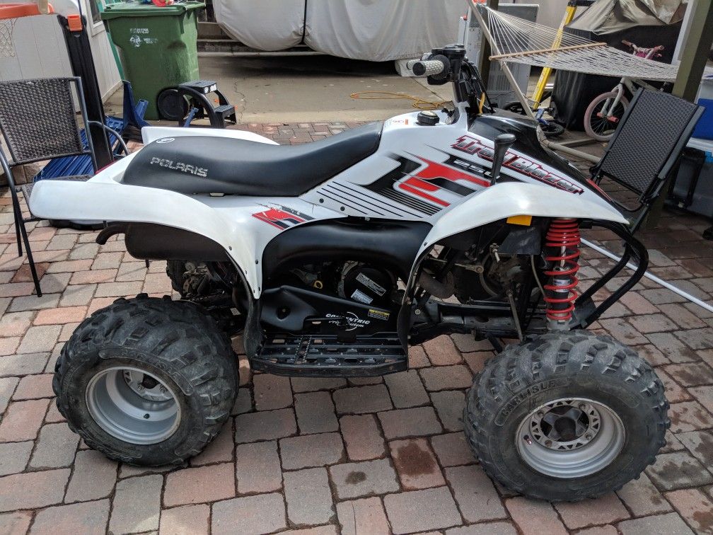 Polaris Trailblazer 250 ATV Quad 2 stroke with reverse
