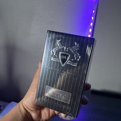 👑 Parfums de Marly Layton