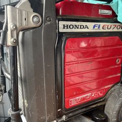 GENERATOR Honda Eu7000is