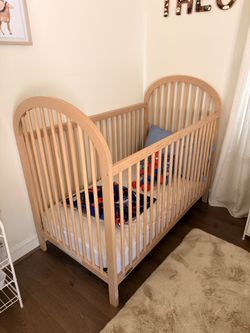 Graco crib