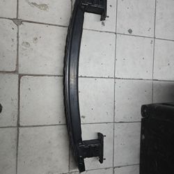 2017 Mercedes Benz GLA 250 Reinforcement 