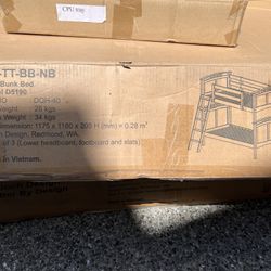 NEW Twin bunk bed 