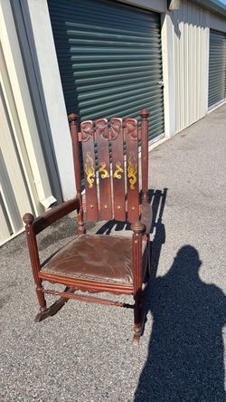 Antique chair I’m sure it’s over 100 years old