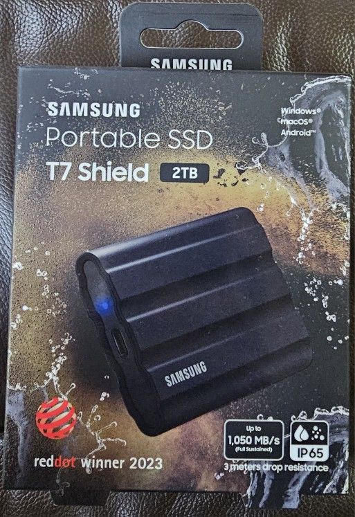 SAMSUNG Portable SSD T7 Shied 2TB