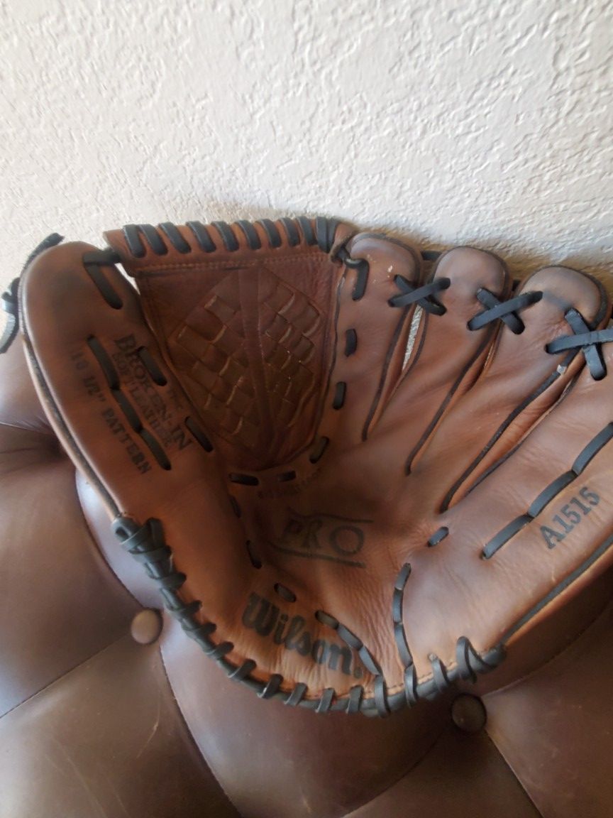 Wilson Softball glove