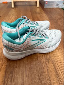 Brooks Glycerin 20 Women's Size 10 B (Medium) Running Shoes Gray Green