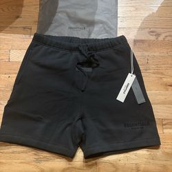Essential-shorts Fear of God - black