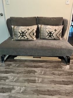 Day Lounge Pull Out Bed