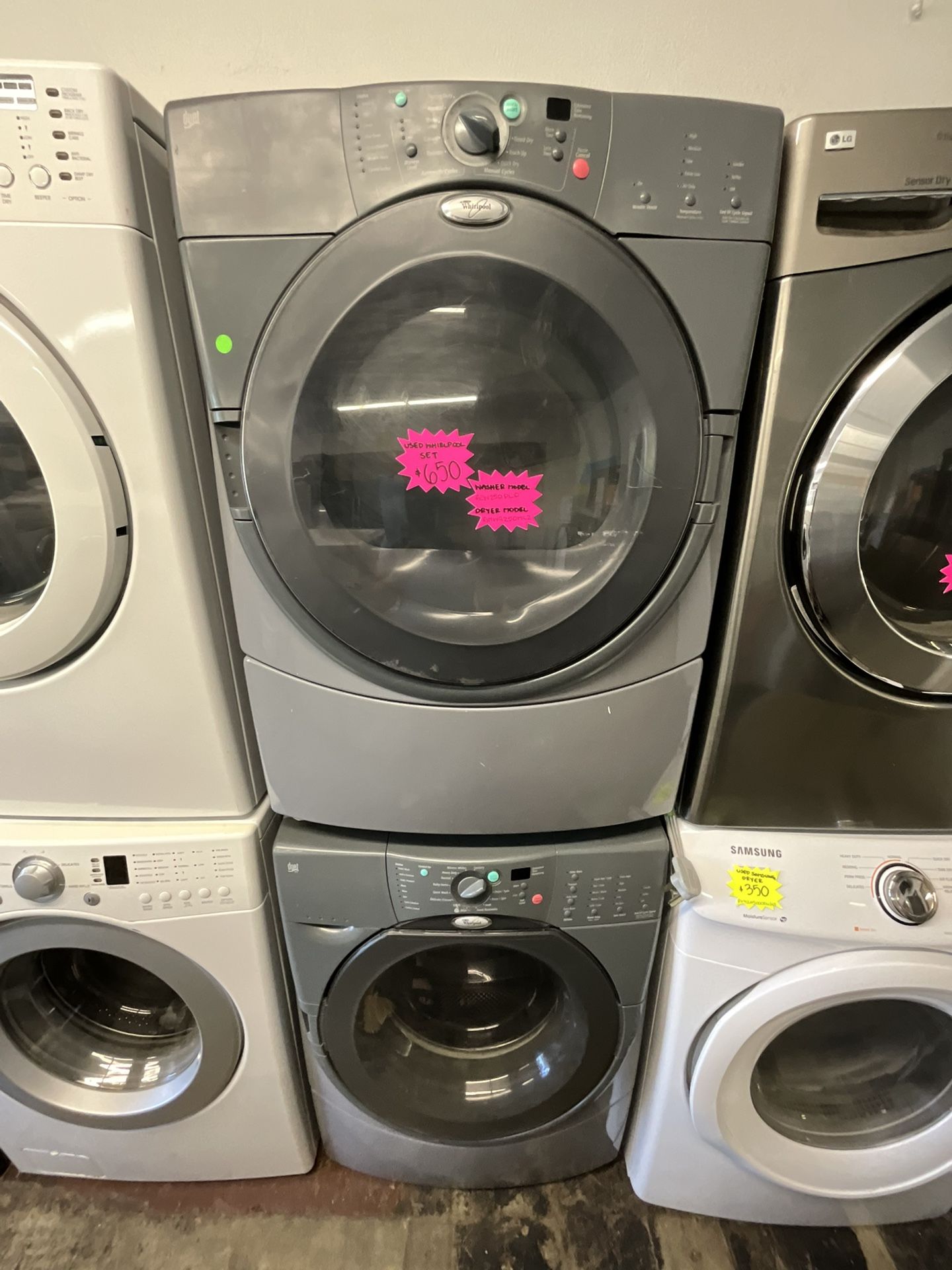 USED WHIRLPOOL WASHER AND DRYER SET