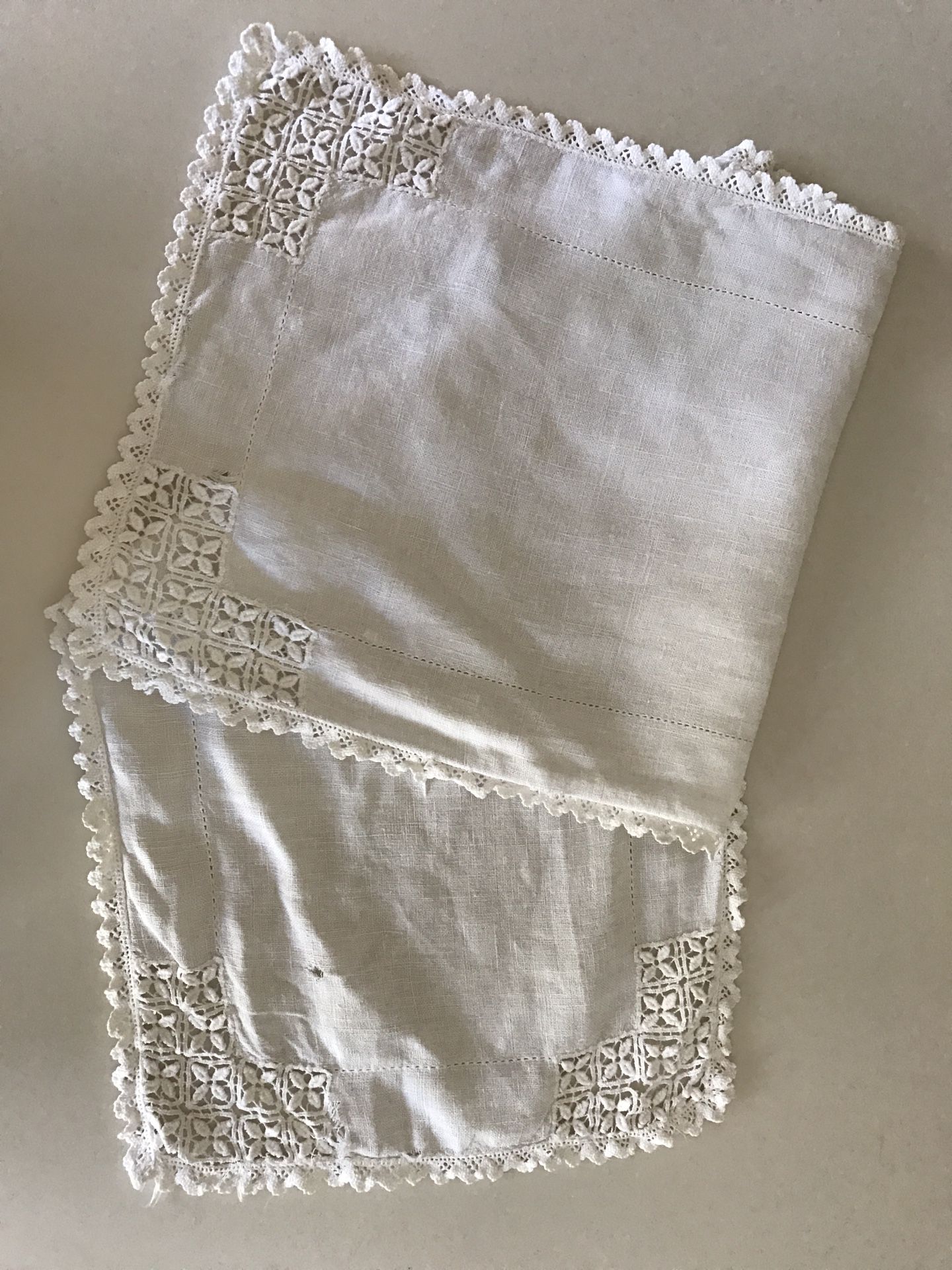 Vintage Dresser Scarf