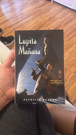Lupita Mañana by Patricia Beatty Paperback