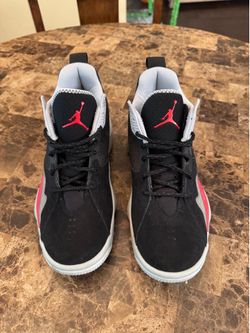 Jordan’s size 7