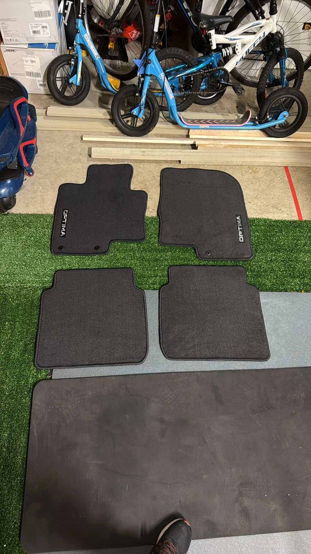 Kia Optima Floor Mays - Brand New