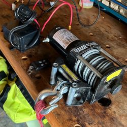 3000 Pound Capacity Winch