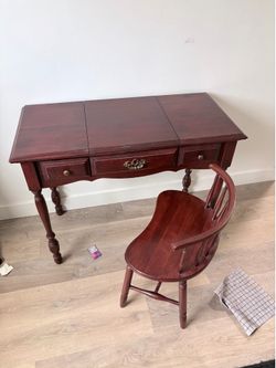 Antique style cherry wood vanity desk