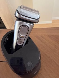 Braun Series 9 Pro Electric Shaver with Cleaning & Charging Station
