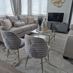 Beautiful 8pc Livingroom Set + More
