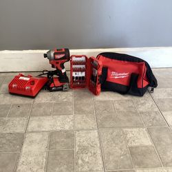 Milwaukee (2850-20) 1/4” Hex Impact Driver 