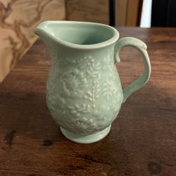 Pioneer Woman Creamer Container 