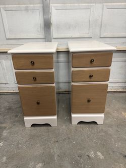 Wood Nightstand Set