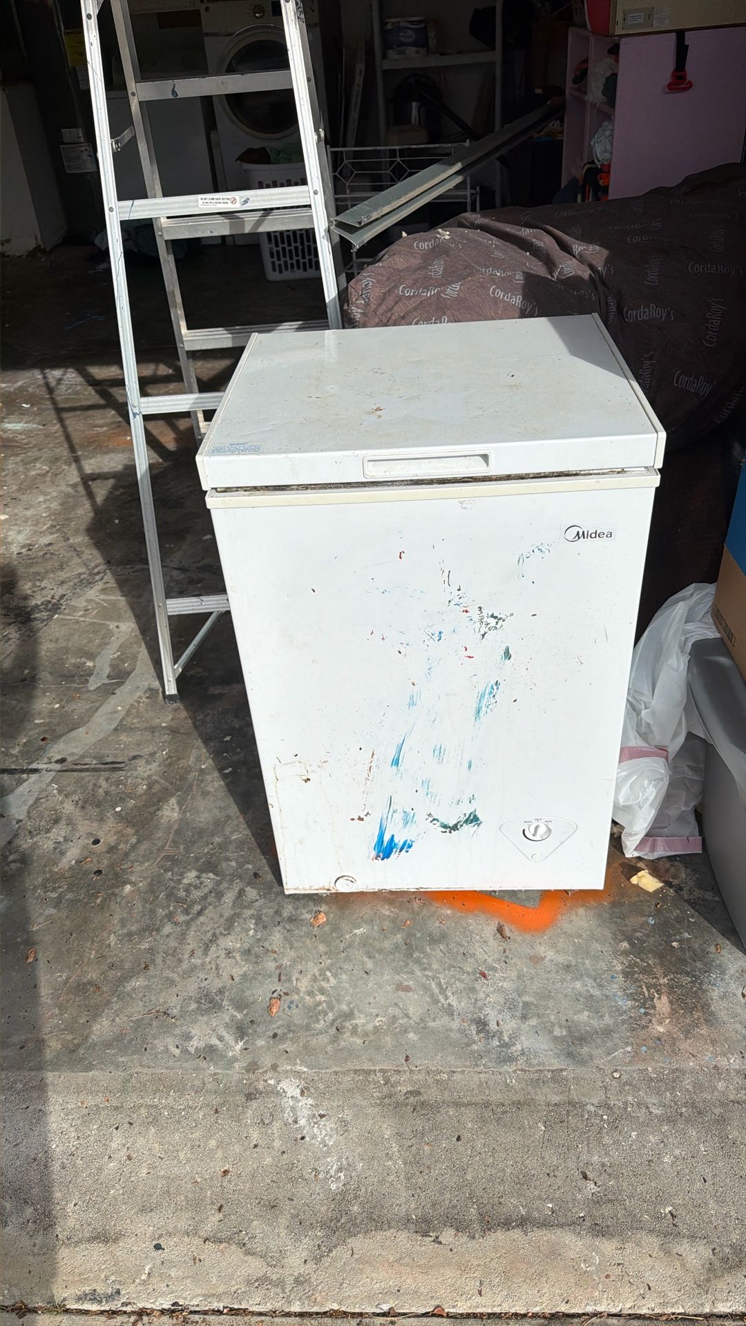 Ice Freezer