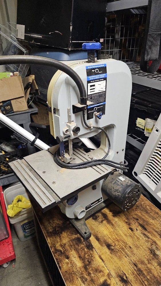 Delta Band Saw