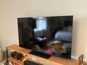 Vizio 48” flatscreen TV