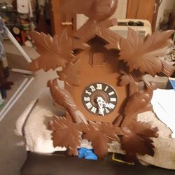 Cuckoo Clock And Grandfather Clock Special 