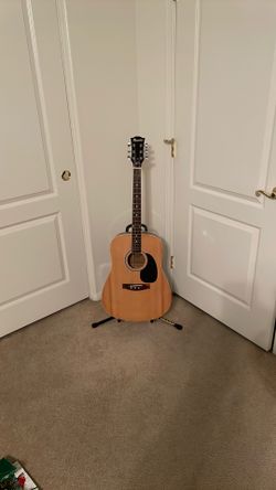 Acoustic Guitar 
