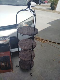 4 Tier Shelf With Black Rod Iron 