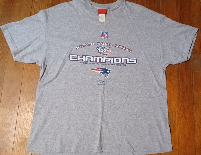Men's Size Xlarge New England Patriots Shirt Grey Superbowl Champions 