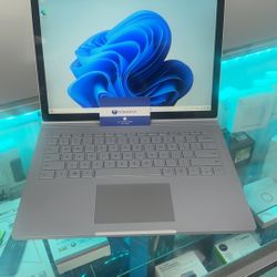 Microsoft Surface Book 2 12.3" 1.9GHz i7 8GB RAM 256GB SSD Win 11 Pro