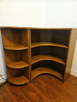 Corner Cabinet 2 pieces open shelves