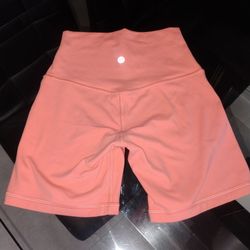 Lululemon sports shorts