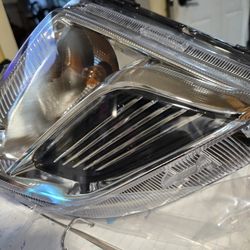 Labwork Bumper Fog Light Assembly Compatible  2018 - 20  Right Passenger Side Only Fir Equinox  # 380