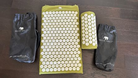 Bed of Nails Mat and Headrest