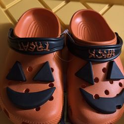 Light up kid crocs size 3