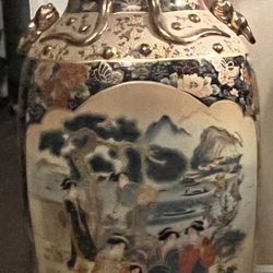 Large Japanese Satsuma -style Vase 