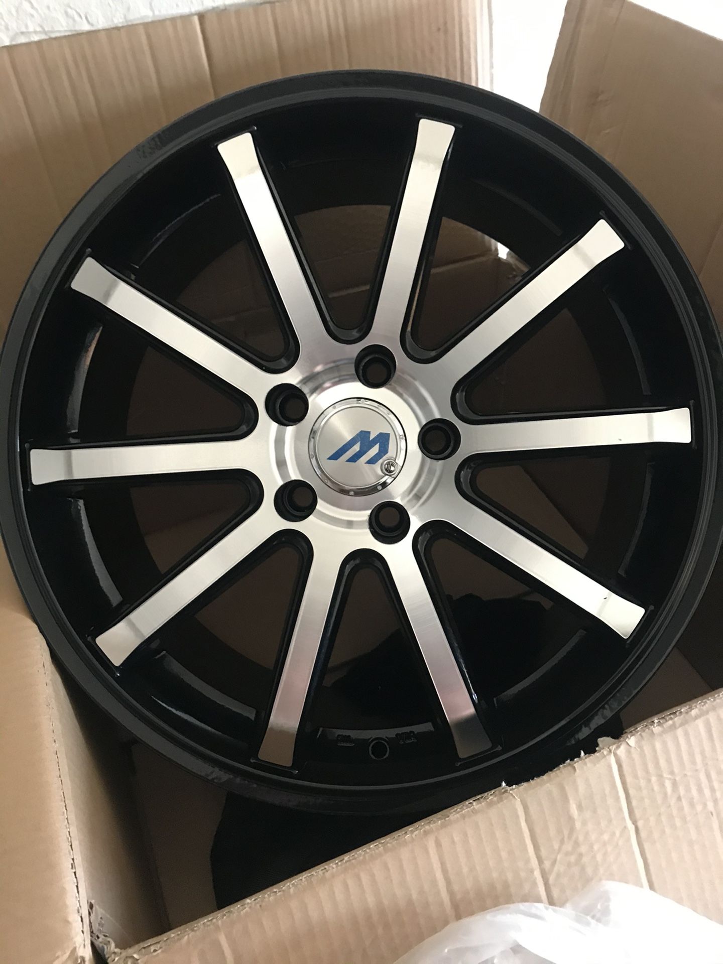 Brand new Mach 18” rims in box.