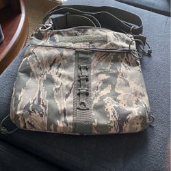 Canvas Military Shoulder Bag. 