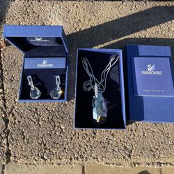 Swarovski diamond Earrings And Necklace Proof Of Authenticity Never Used With Original Box