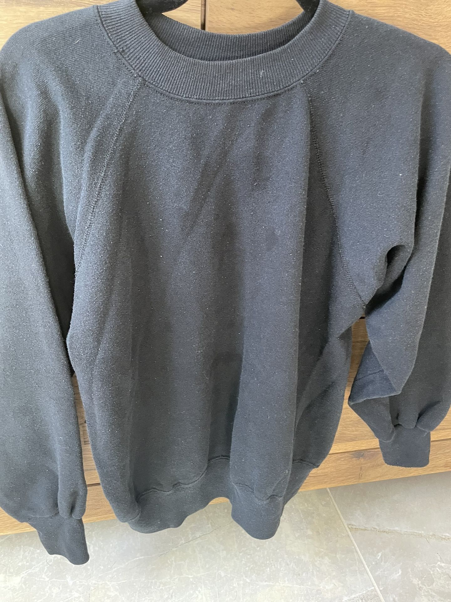 Sweatshirt Size M