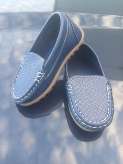 Baby slip on moccasins