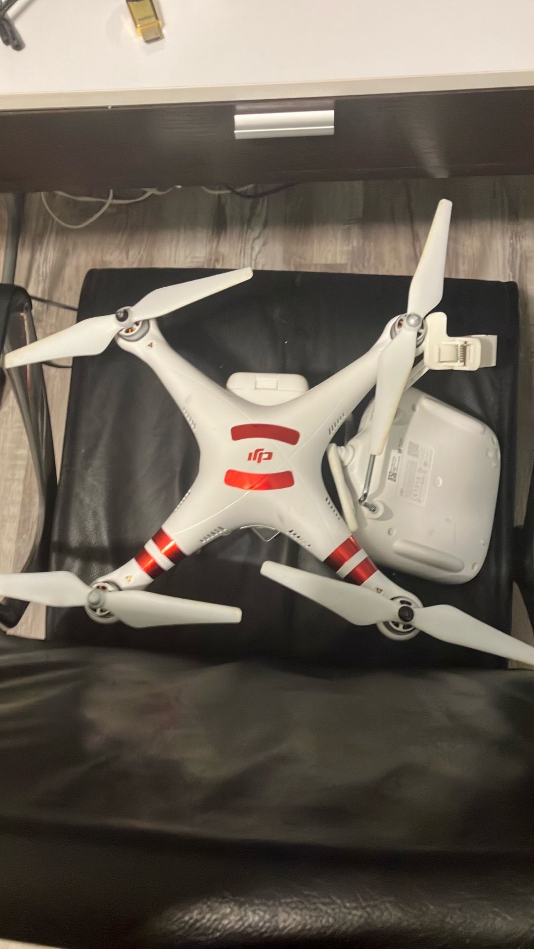 Dji phantom 3 drone