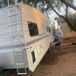 2004 Desert fox DESERT FOX RV TOY