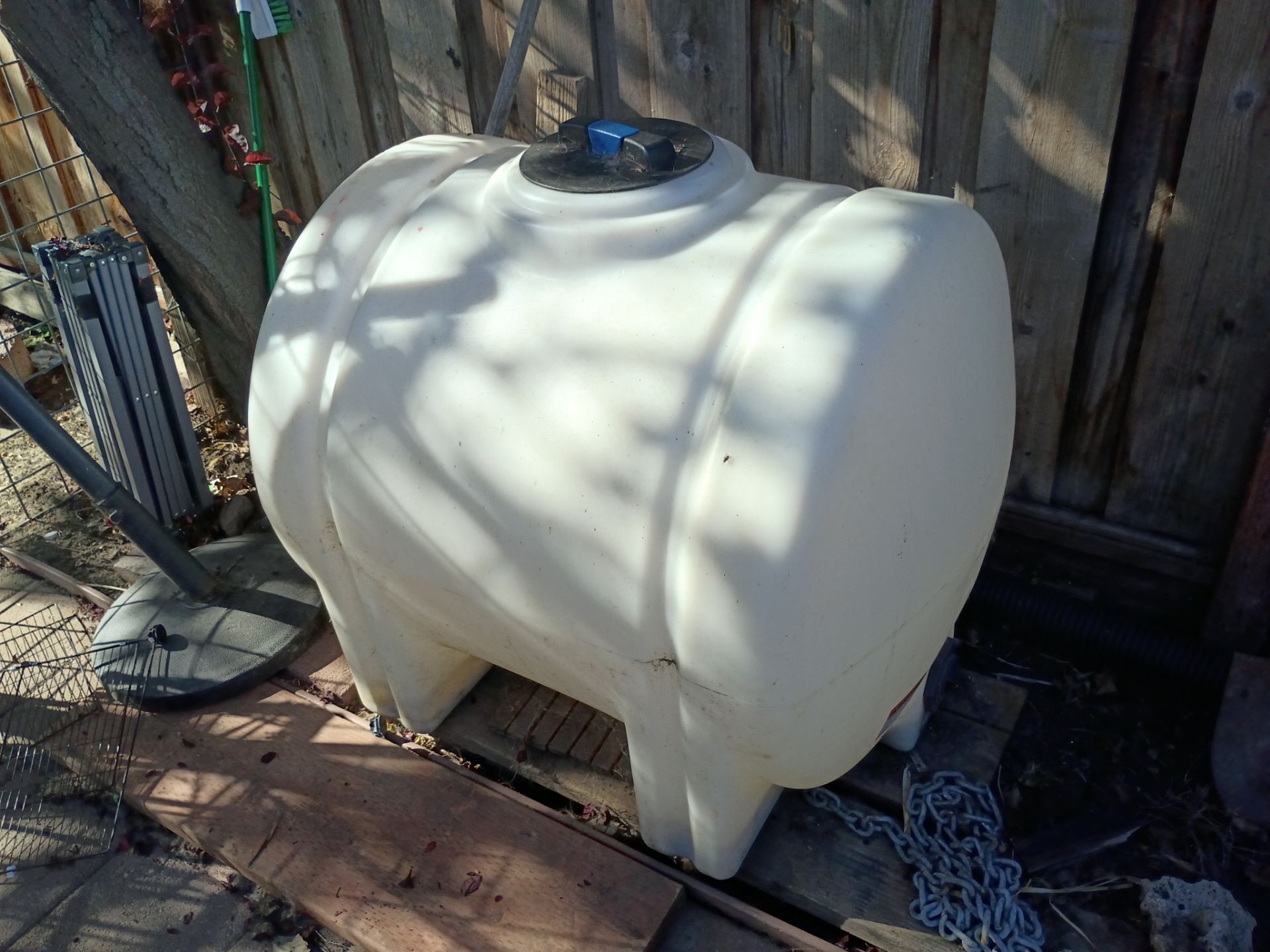 125 gal storage tank