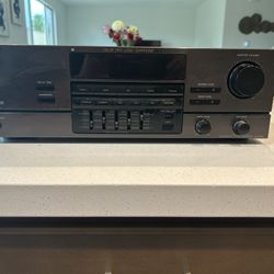 Sony Pro Logic Stereo Receiver