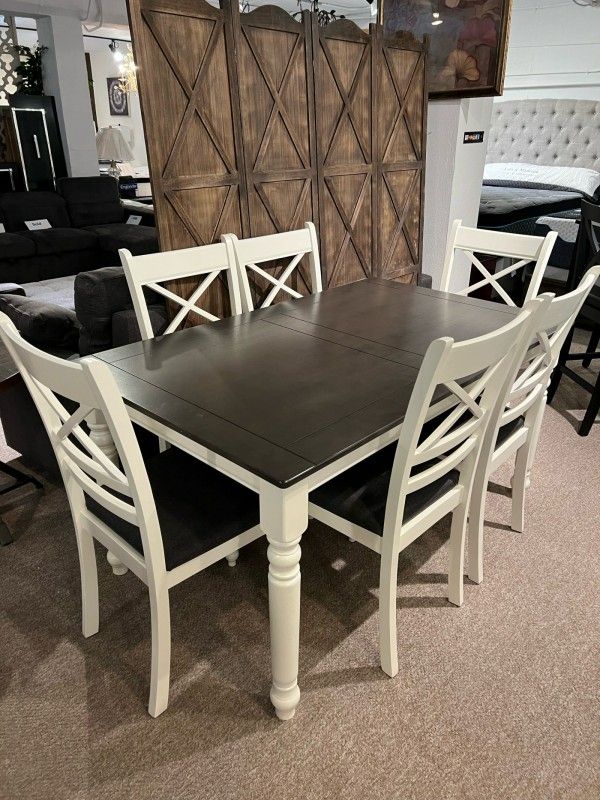 Dining Table and 6 chairs