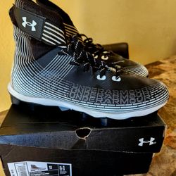 Under Armour football 🏈 Cleats 